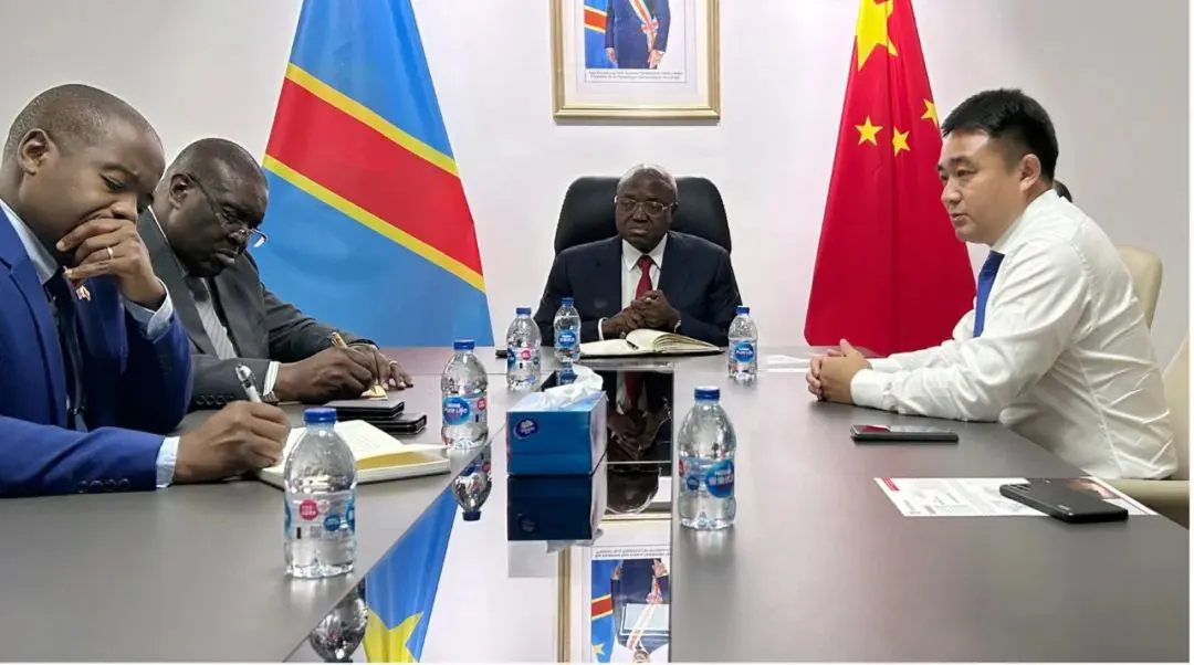 国晟国际动态 | 国晟科技总裁高飞与刚果（金）驻华大使举行会谈，共话绿色能源万博体育合作新契机